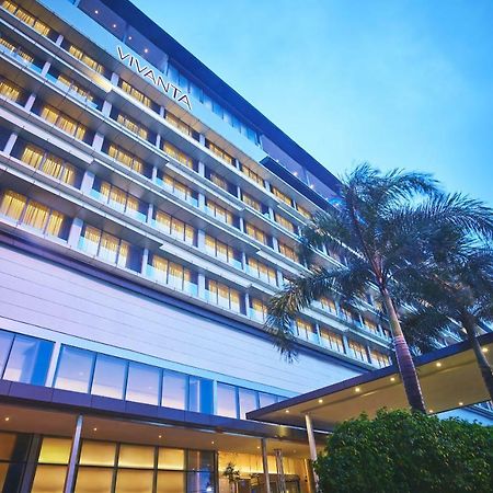 ホテル ビバンタ コルカタ Em バイパス エクステリア 写真 The hotel's facade