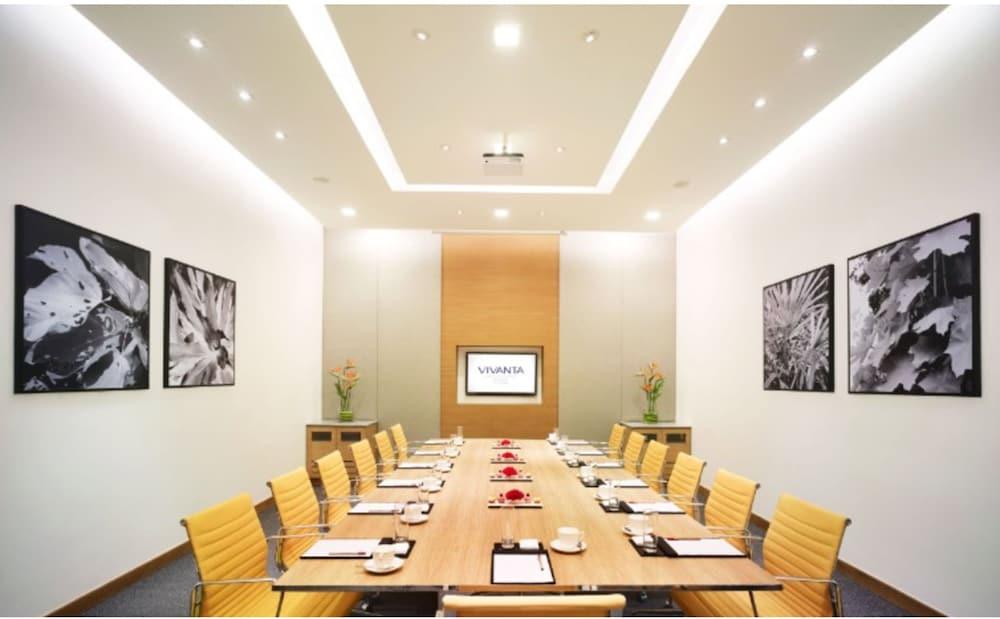 ホテル ビバンタ コルカタ Em バイパス エクステリア 写真 Meeting room
